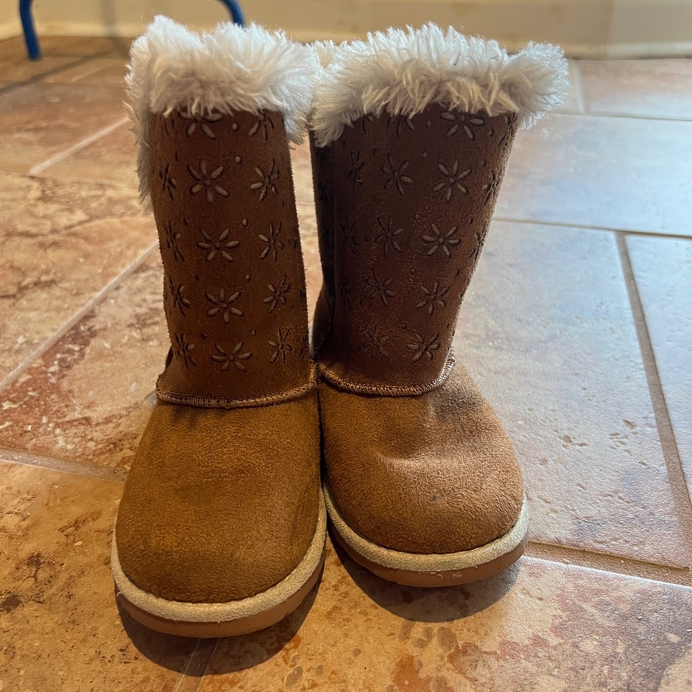 Magellan Boots